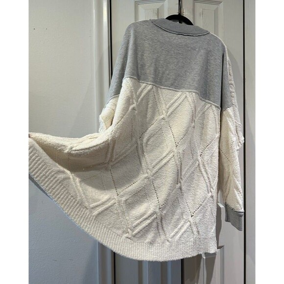 Free People Cream & Gray Mixed Media Olympia Cableknit Sweater Tunic Oversized - Picture 5 of 12